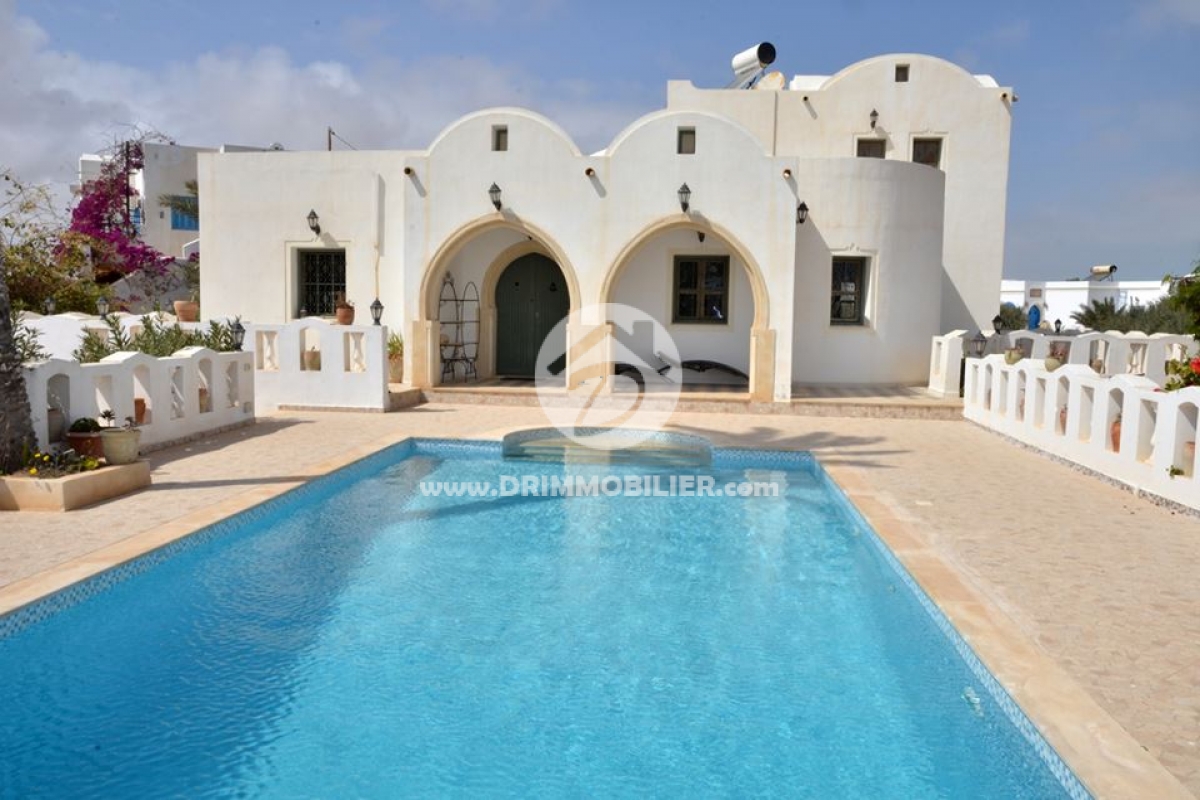 L 238 -                            Vente
                           Villa avec piscine Djerba